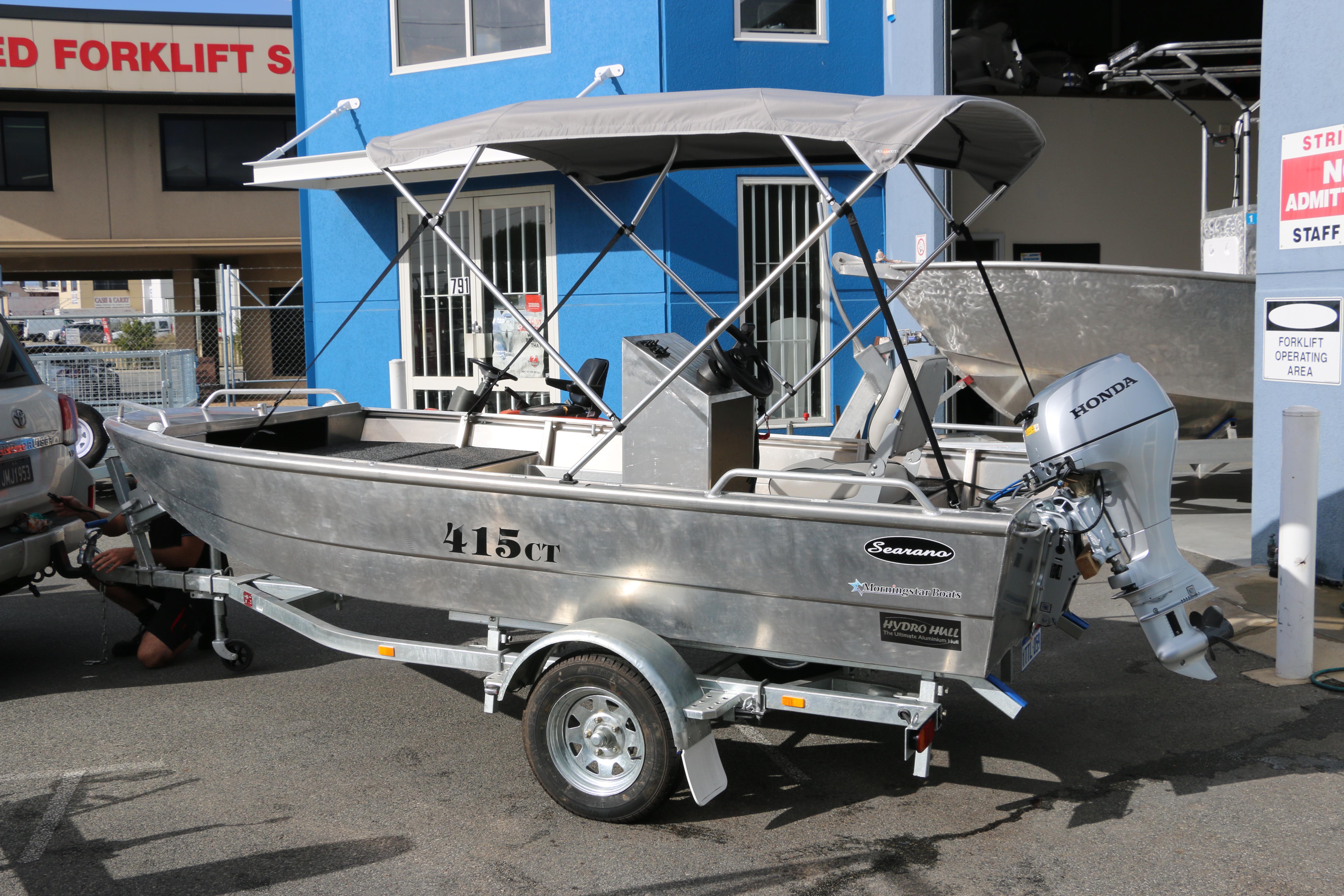 Searano supply a new 4.15m Morningstar aluminium dinghy fitted with a Honda BF20 outboard