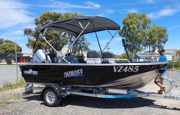 Dundee Explorer open boat