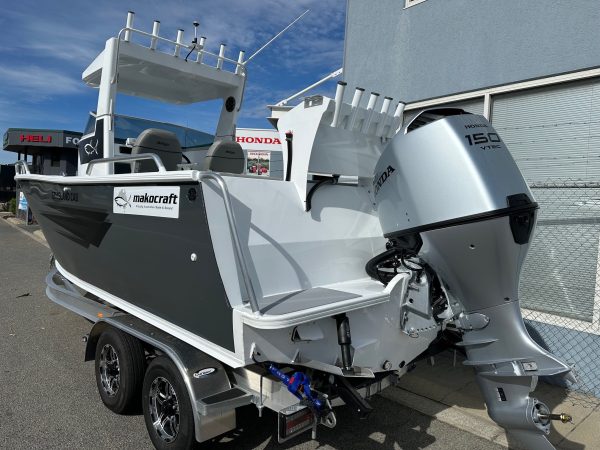 Makocraft 631 Island Cab - Image 15