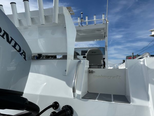 Makocraft 631 Island Cab - Image 17